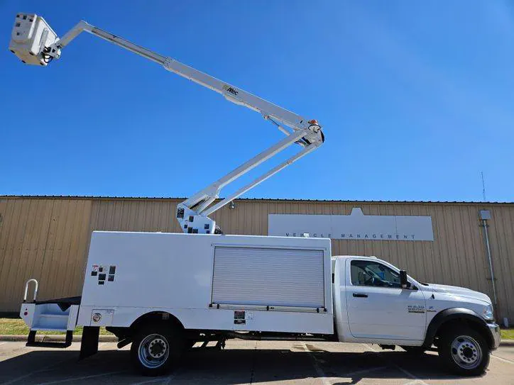 1-2018 Ram 5500 Bucket Truck financed by Vitality Finance