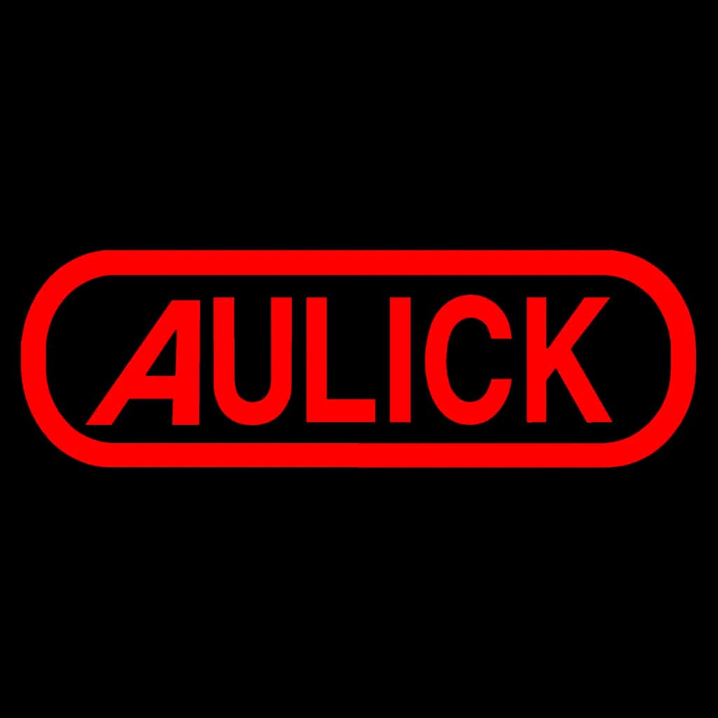 Trailer manufacturer logo