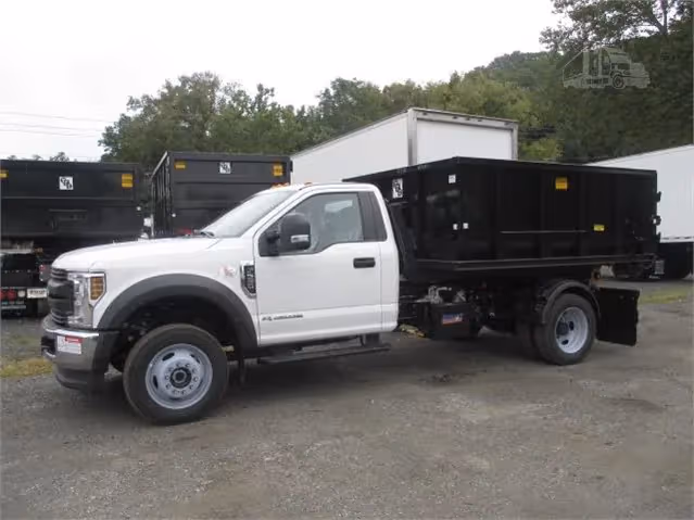 1-2019 Ford F550 Hooklift Truck