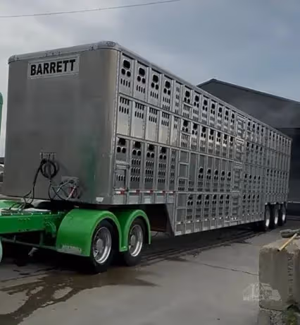 2018 Barrett Tri-Axle Livestock Trailer